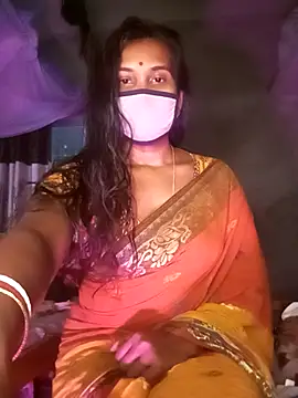 Greenchilli17 online show from 02.20.25