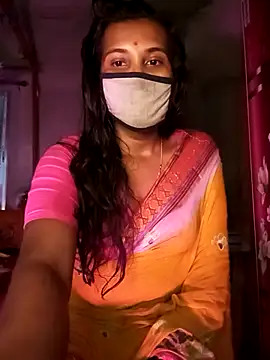 Greenchilli17 online show from 02.28.25