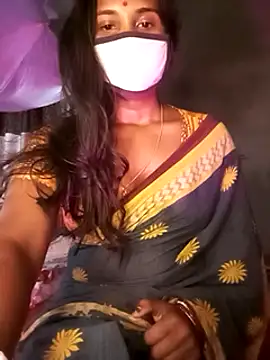 Greenchilli17 online show from 03.03.25