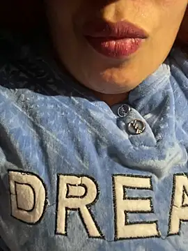 Snapshot of Samarr_9and chatting on 03.23.25 Samarr 9and online show from 03.23.25