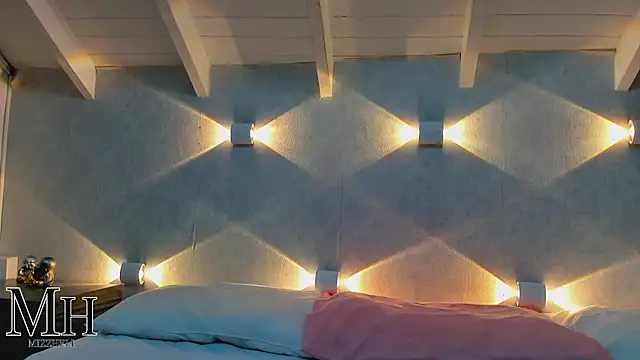 Snapshot of MizzHell chatting on 01.13.26 MizzHell online show from 01.13.26