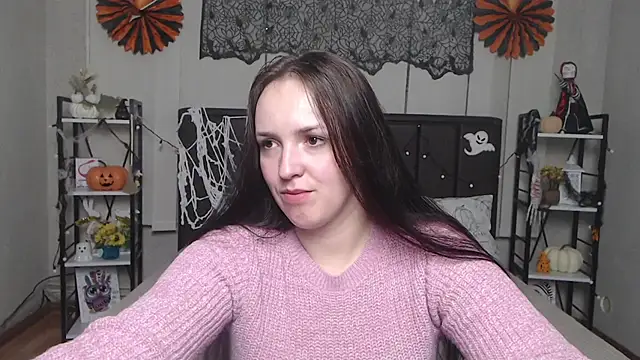 Snapshot of IsabelBlackberry chatting on 11.10.25 IsabelBlackberry online show from 11.10.25