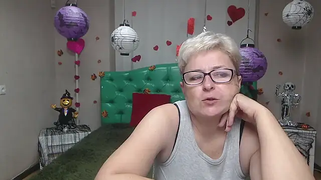 EmiliaGree online show from 11.01.25