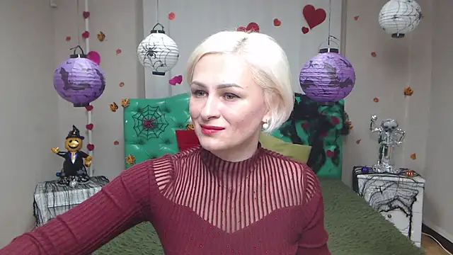 OliviaHorst online show from 10.20.25