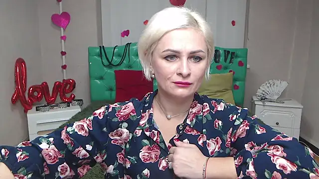 OliviaHorst online show from 11.29.25