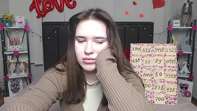 Snapshot of LauraHlot chatting on 03.03.25 LauraHlot online show from 03.03.25