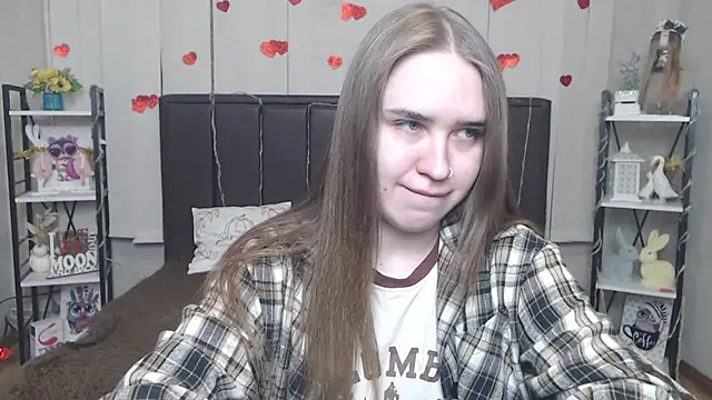 LauraHlot online show from 05.02.26