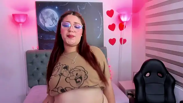 Snapshot of Camiila_Osorio chatting on 02.22.25 Camiila Osorio online show from 02.22.25