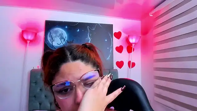 Snapshot of Camiila_Osorio chatting on 03.14.25 Camiila Osorio online show from 03.14.25