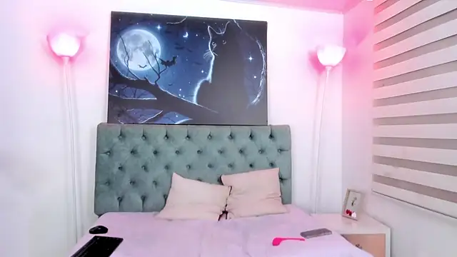 Snapshot of Camiila_Osorio chatting on 03.20.25 Camiila Osorio online show from 03.20.25