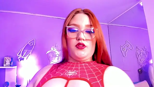 Snapshot of Camiila_Osorio chatting on 01.06.26 Camiila Osorio online show from 01.06.26