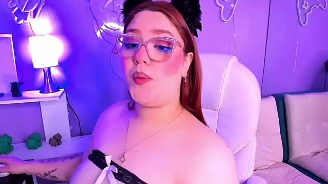 Snapshot of Camiila_Osorio chatting on 01.10.26 Camiila Osorio online show from 01.10.26