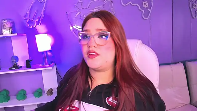 Snapshot of Camiila_Osorio chatting on 01.13.26 Camiila Osorio online show from 01.13.26