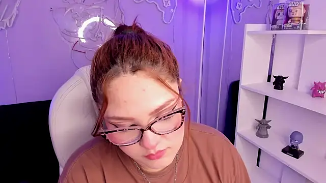 Snapshot of Camiila_Osorio chatting on 02.25.26 Camiila Osorio online show from 02.25.26