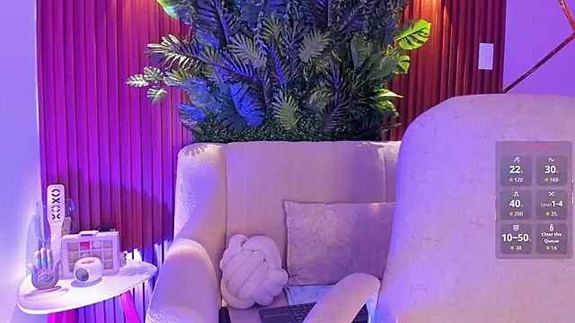 foxxxmegan online show from 11.14.25