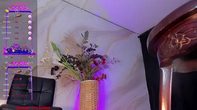 Karla-Ebony online show from 10.11.25