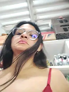 Linda Lars online show from 11.05.25