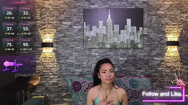 anellejones online show from 09.23.25