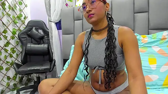 MurphyAngelina online show from 10.27.25