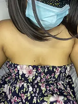 Snapshot of Shadow_Girl007 chatting on 02.12.25 Shadow Girl007 online show from 02.12.25