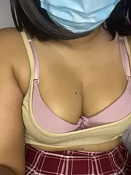 Snapshot of Shadow_Girl007 chatting on 03.08.25 Shadow Girl007 online show from 03.08.25