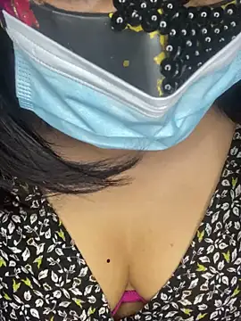 Snapshot of Shadow_Girl007 chatting on 03.20.25 Shadow Girl007 online show from 03.20.25