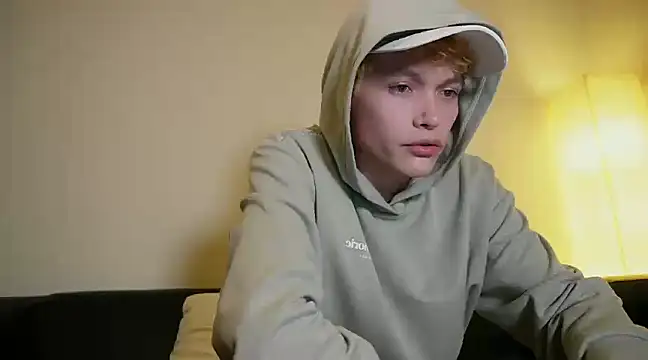 Snapshot of ccamilo-andress chatting on 12.31.24 ccamilo-andress online show from 12.31.24