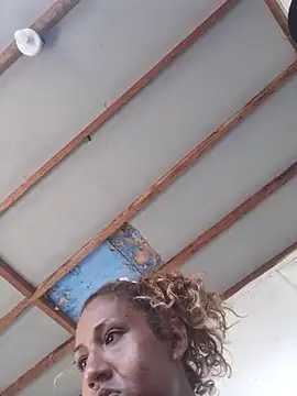 Snapshot of Mircka chatting on 02.10.26 Mircka online show from 02.10.26