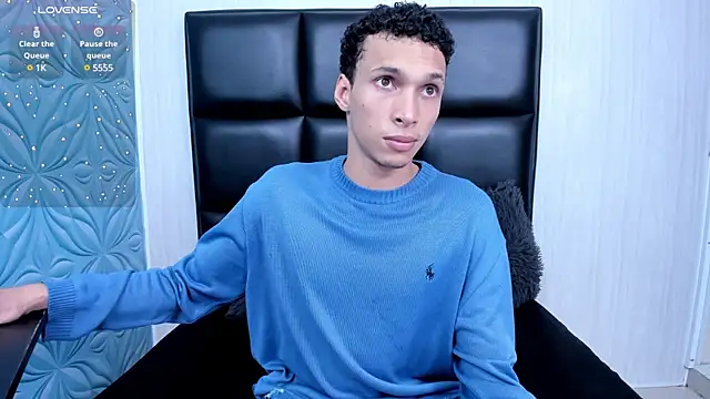 Snapshot of Milk_max_18 chatting on 12.03.24 Milk max 18 online show from 12.03.24