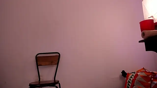 Snapshot of cloehonney chatting on 03.10.26 cloehonney online show from 03.10.26