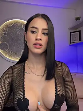 SarahhSmitth1 online show from 02.17.25