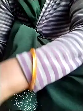 Snapshot of Cutkajal chatting on 01.17.25 Cutkajal online show from 01.17.25