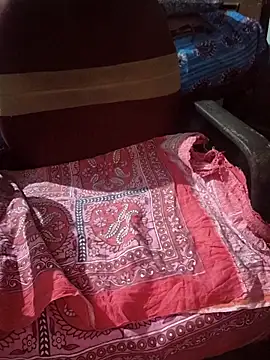 Snapshot of Ralisha_Rani chatting on 10.23.25 Ralisha Rani online show from 10.23.25