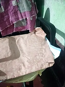 Snapshot of Ralisha_Rani chatting on 11.27.25 Ralisha Rani online show from 11.27.25