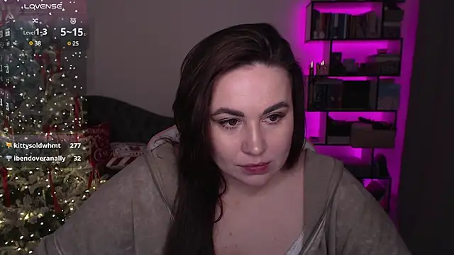 Snapshot of SexyWitch_666 chatting on 12.14.24 SexyWitch 666 online show from 12.14.24