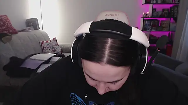 Snapshot of SexyWitch_666 chatting on 01.19.26 SexyWitch 666 online show from 01.19.26