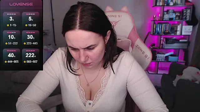 Snapshot of SexyWitch_666 chatting on 04.24.26 SexyWitch 666 online show from 04.24.26
