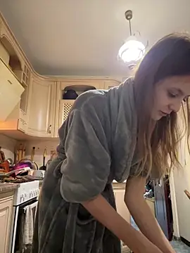 sweety secret  online show from 12.18.24