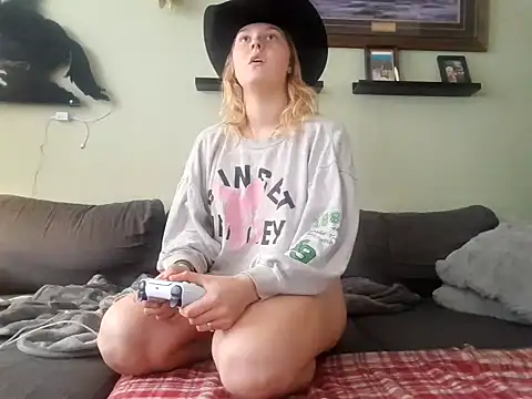 Ryan and Aurora online show from 01.15.25