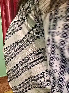 Snapshot of N-Natasha chatting on 01.17.25 N-Natasha online show from 01.17.25