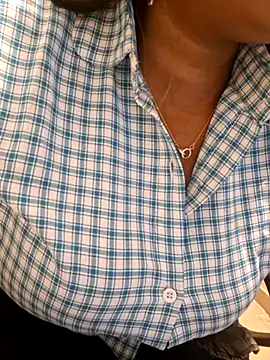 Snapshot of N-Natasha chatting on 02.15.25 N-Natasha online show from 02.15.25