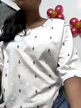yhona darling online show from 05.19.26