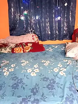 Snapshot of Hot_Urvi chatting on 11.09.25 Hot Urvi online show from 11.09.25