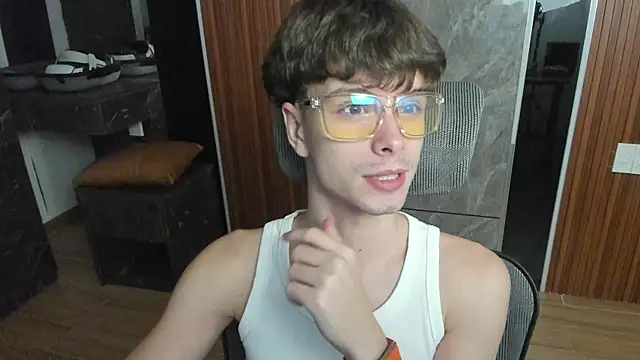 calvin love you online show from 06.08.26