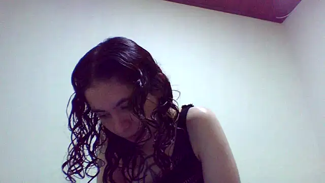 CELEna098rs707 online show from 10.08.25