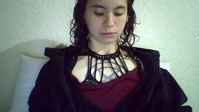 Snapshot of CELEna098rs707 chatting on 05.16.26 CELEna098rs707 online show from 05.16.26