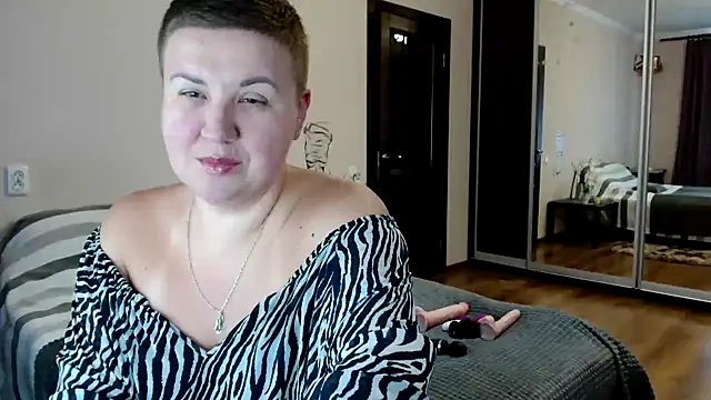 Annet1912 online show from 11.05.25