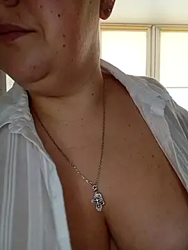 Snapshot of Annet1912 chatting on 02.19.26 Annet1912 online show from 02.19.26