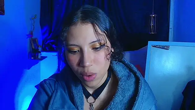 Snapshot of avans_15 chatting on 02.06.25 avans 15 online show from 02.06.25