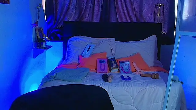 Snapshot of avans_15 chatting on 02.06.25 avans 15 online show from 02.06.25